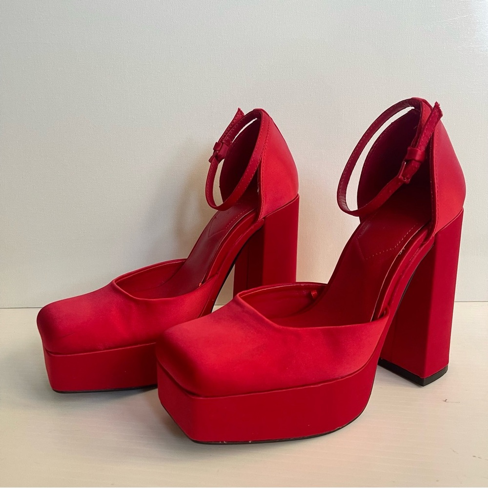 Zara Satin Red Platform Pump Square Toe Heels - Picture 7 of 12